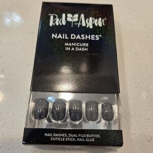 Red Aspen Nail Dashes In Midnight Magic Makenzie